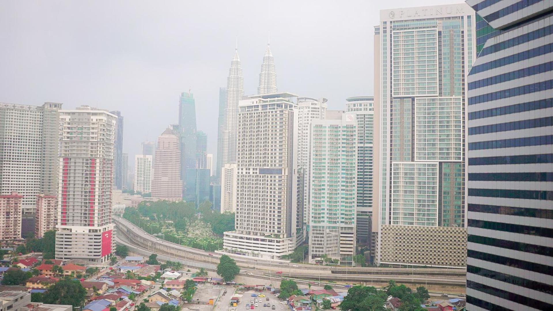 קואלה לומפור The Luxe Suites Infinitum Klcc מראה חיצוני תמונה
