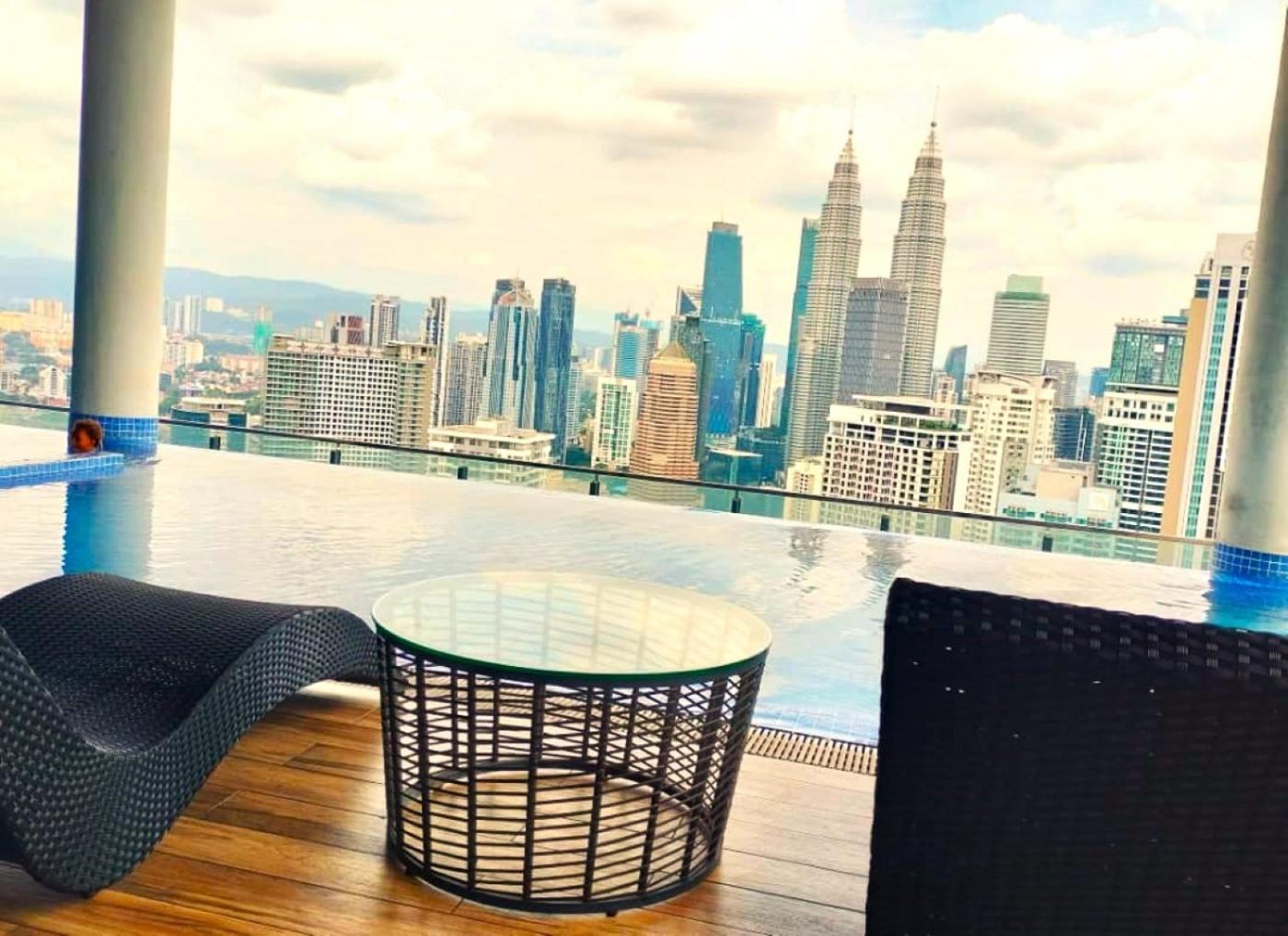 קואלה לומפור The Luxe Suites Infinitum Klcc מראה חיצוני תמונה