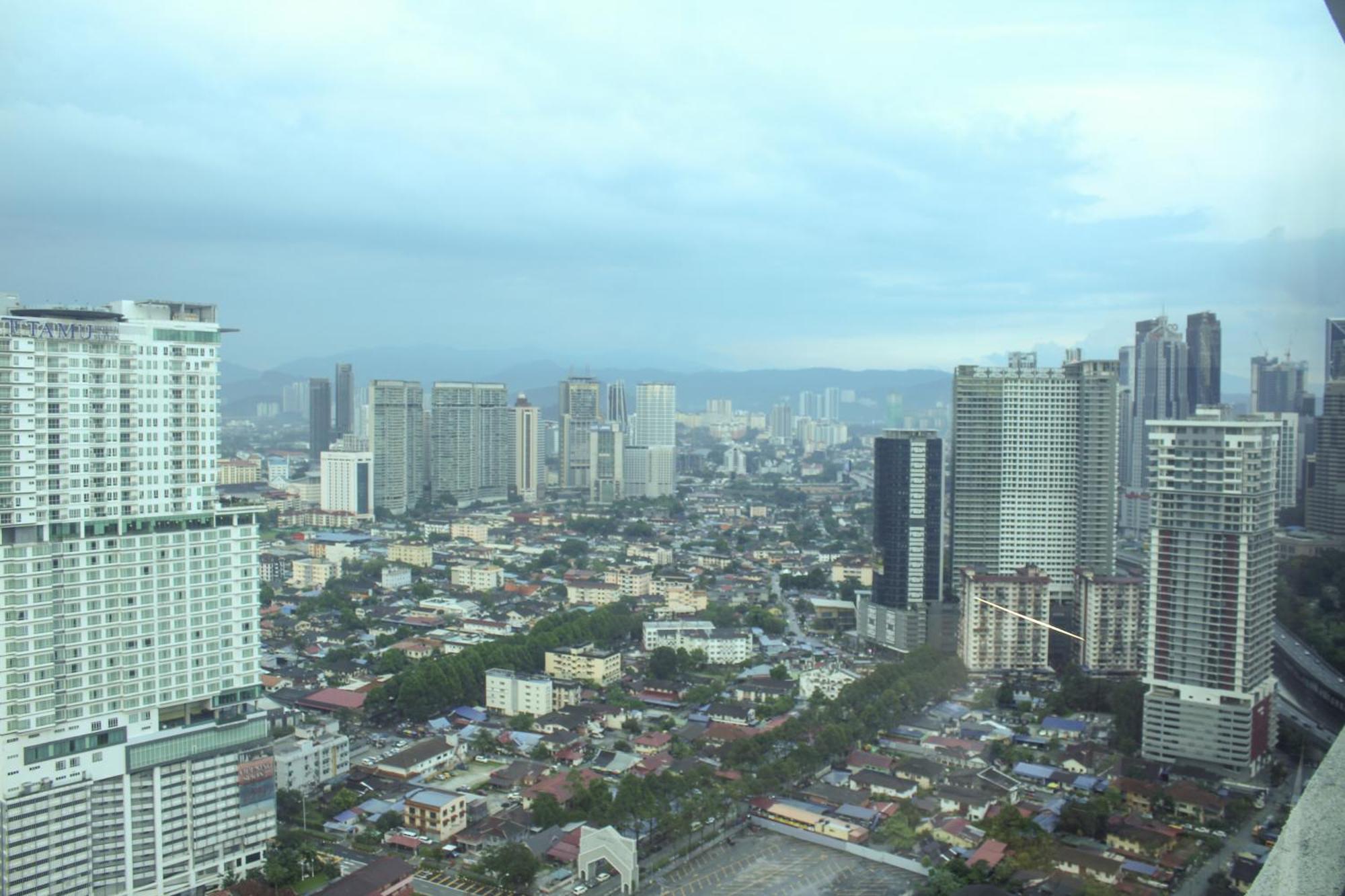 קואלה לומפור The Luxe Suites Infinitum Klcc מראה חיצוני תמונה